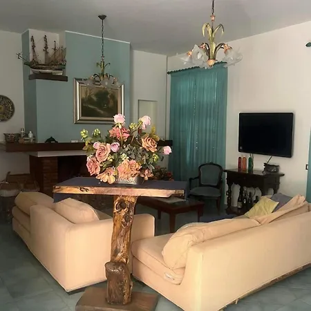 Villa Patrizia&leo *